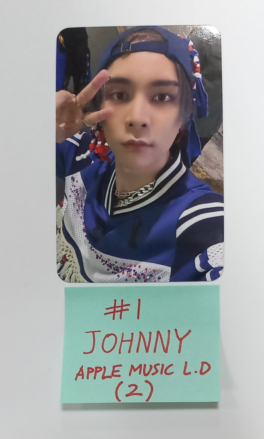 NCT 127 "Fact Check" - Apple Music Lucky Draw Event Photocard [23.10.18] - HALLYUSUPERSTORE