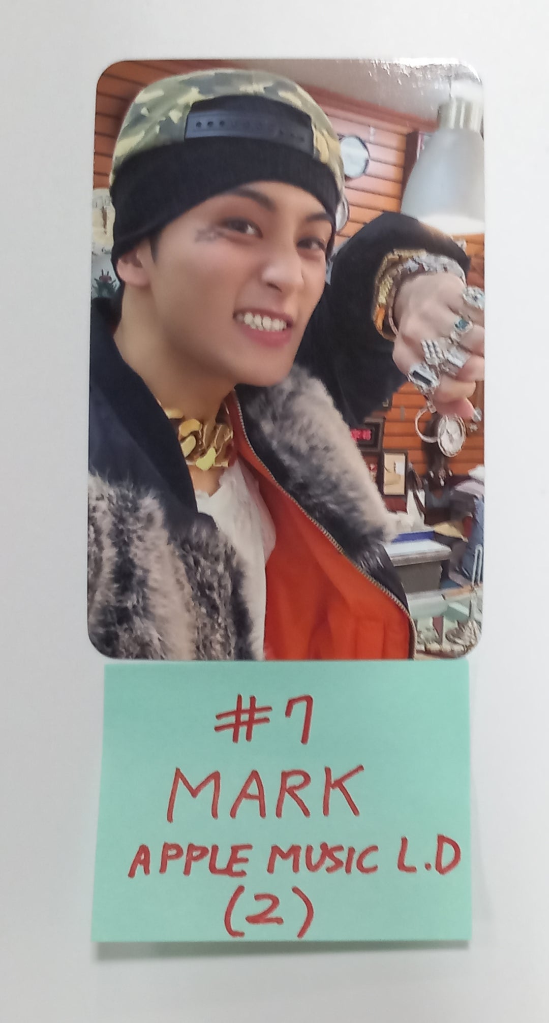 NCT 127 "Fact Check" - Apple Music Lucky Draw Event Photocard [23.10.18] - HALLYUSUPERSTORE
