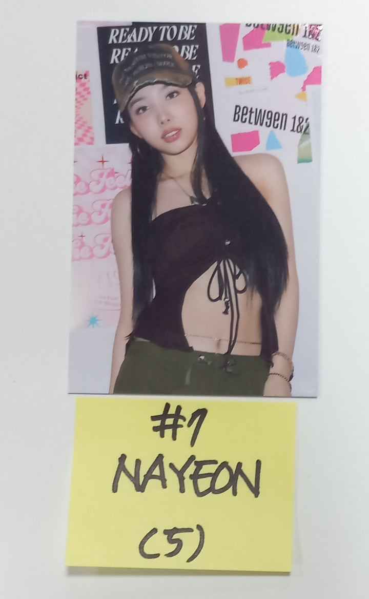 TWICE "Twice Records" 8th Anniversary - Pop-Up Store  Official Trading Photocard (1) [23.10.18] - HALLYUSUPERSTORE