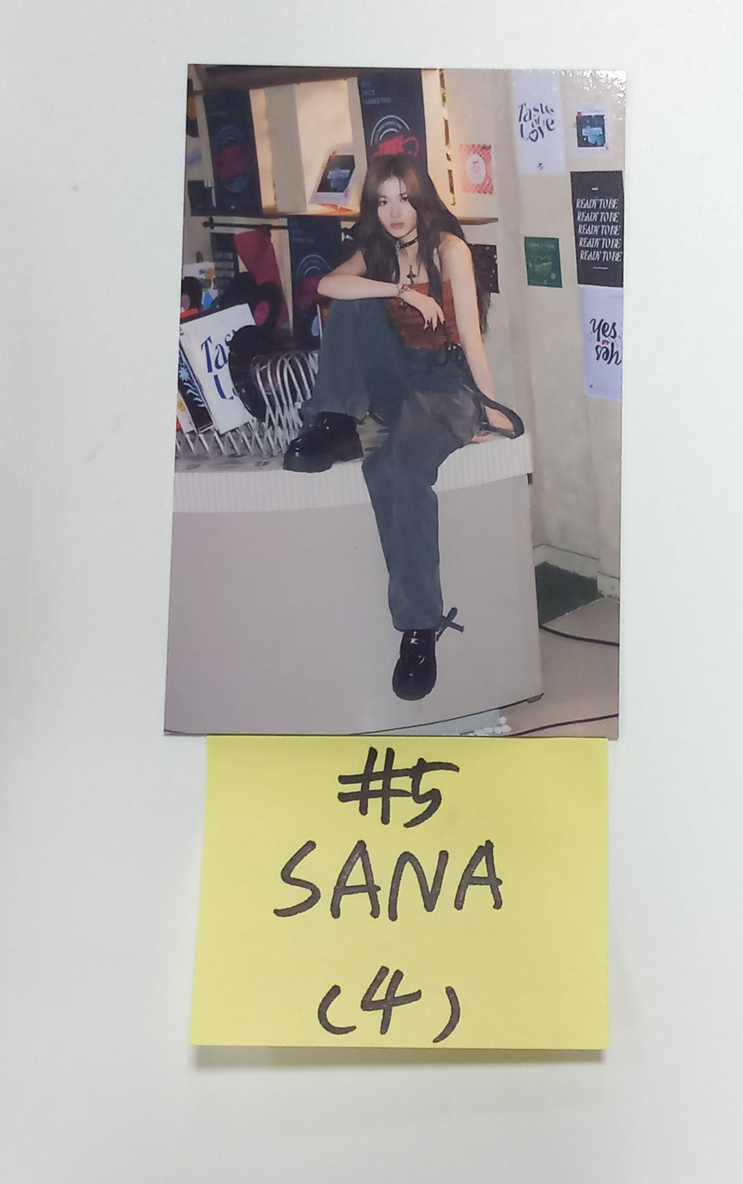 TWICE "Twice Records" 8th Anniversary - Pop-Up Store  Official Trading Photocard (1) [23.10.18] - HALLYUSUPERSTORE
