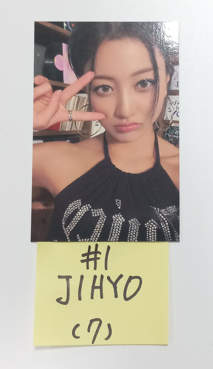 TWICE "Twice Records" 8th Anniversary - Pop-Up Store  Official Trading Photocard (2) [23.10.18] - HALLYUSUPERSTORE
