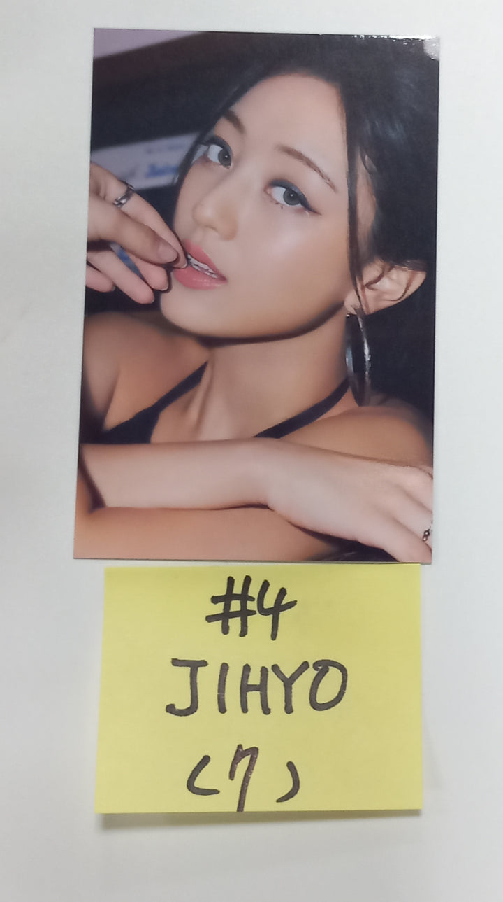 TWICE "Twice Records" 8th Anniversary - Pop-Up Store  Official Trading Photocard (2) [23.10.18] - HALLYUSUPERSTORE