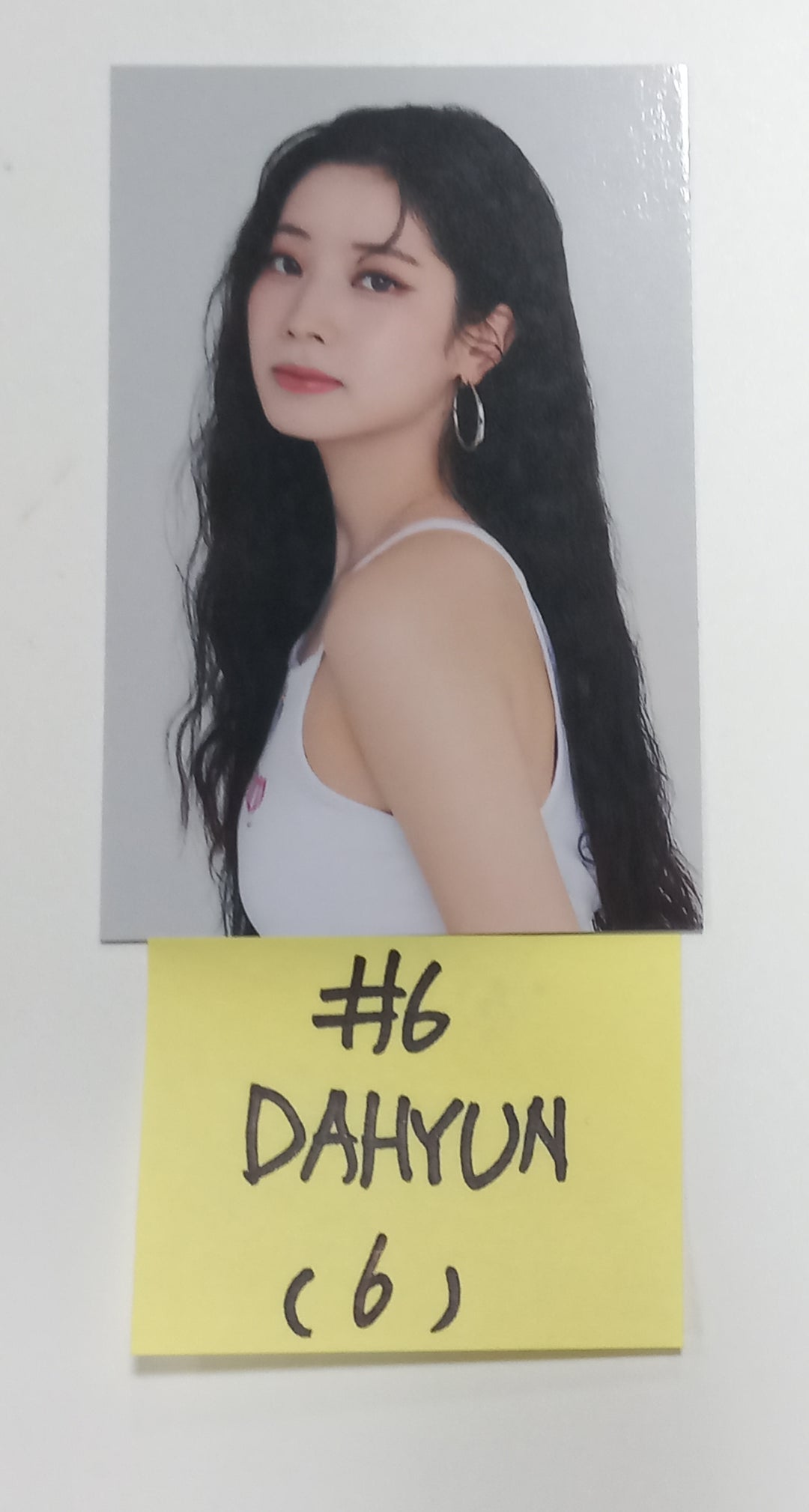 TWICE "Twice Records" 8th Anniversary - Pop-Up Store  Official Trading Photocard (2) [23.10.18] - HALLYUSUPERSTORE