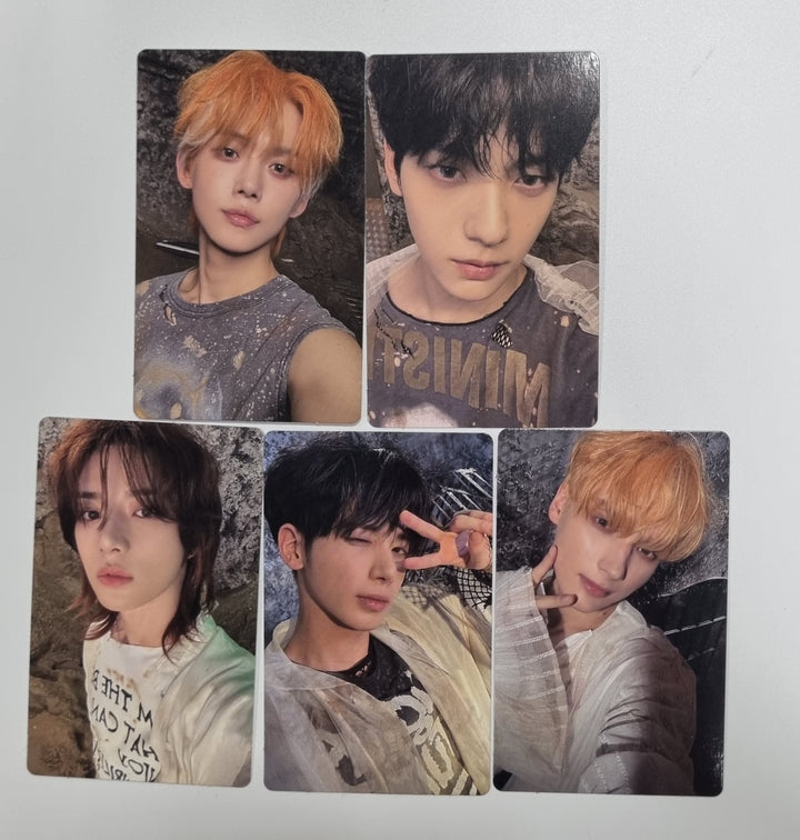 TXT "FREEFALL" - Weverse Shop Pre-Order Benefit Photocard [Gravity Ver.] [23.10.19] - HALLYUSUPERSTORE