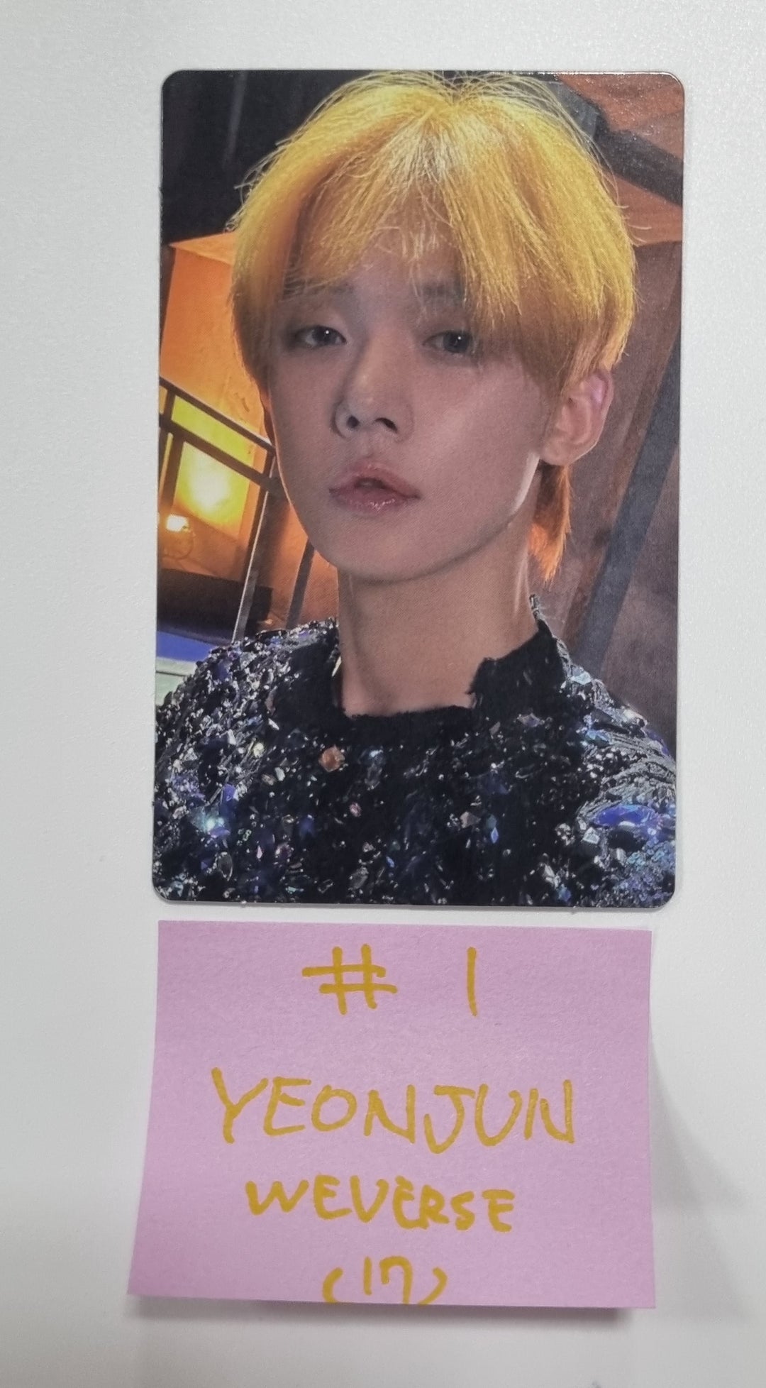 TXT "FREEFALL" - Weverse Shop Pre-Order Benefit Photocard [23.10.19] - HALLYUSUPERSTORE