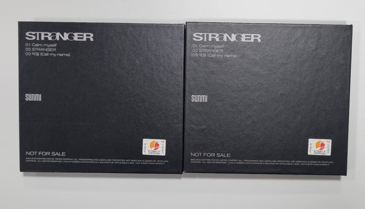 SUNMI "STRANGER" - Hand Autographed(Signed) Promo Album [23.10.19] - HALLYUSUPERSTORE