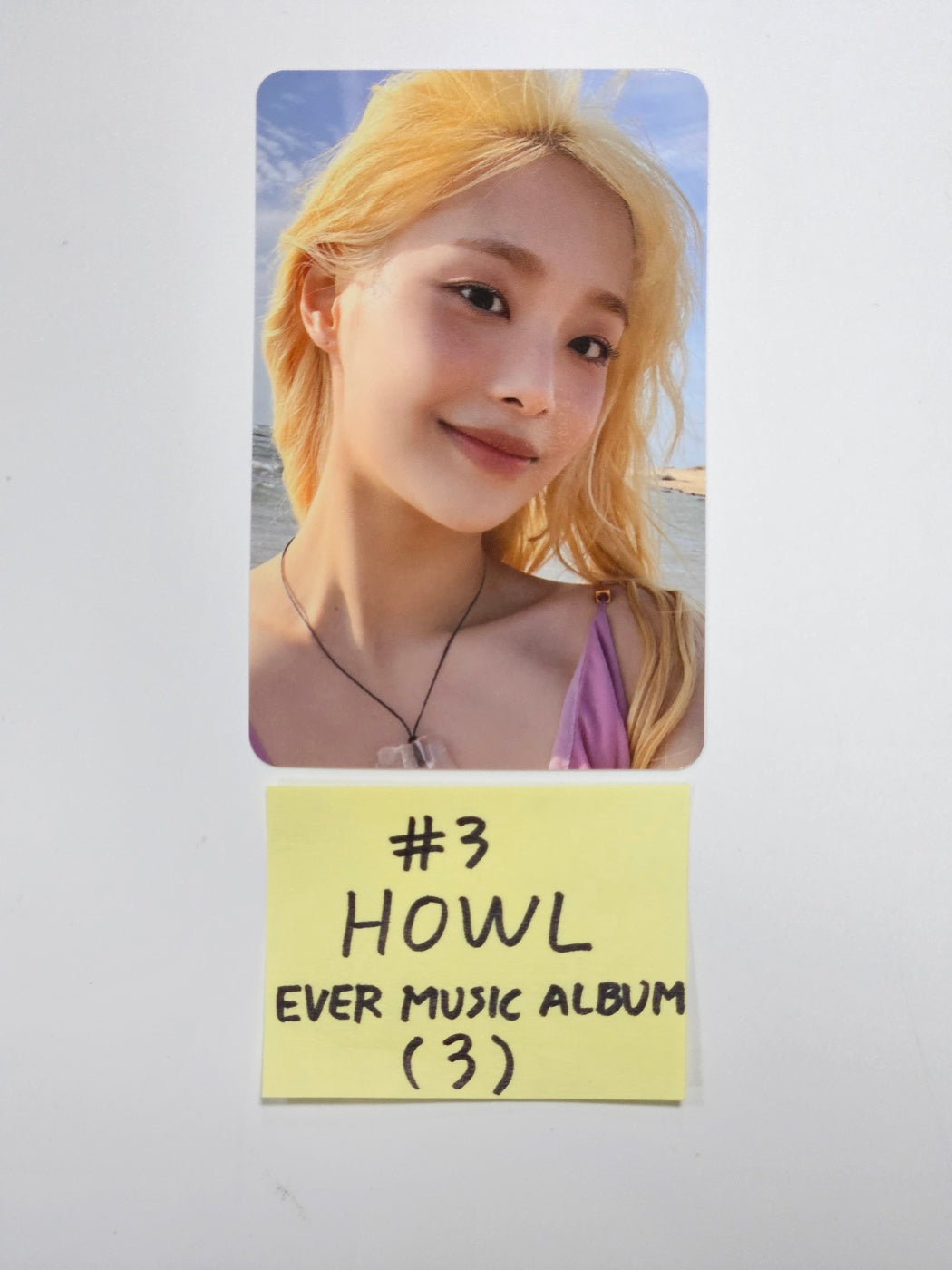 CHUU "Howl" - Official Photocard [Ever Music Album Ver.] [23.10.19] - HALLYUSUPERSTORE