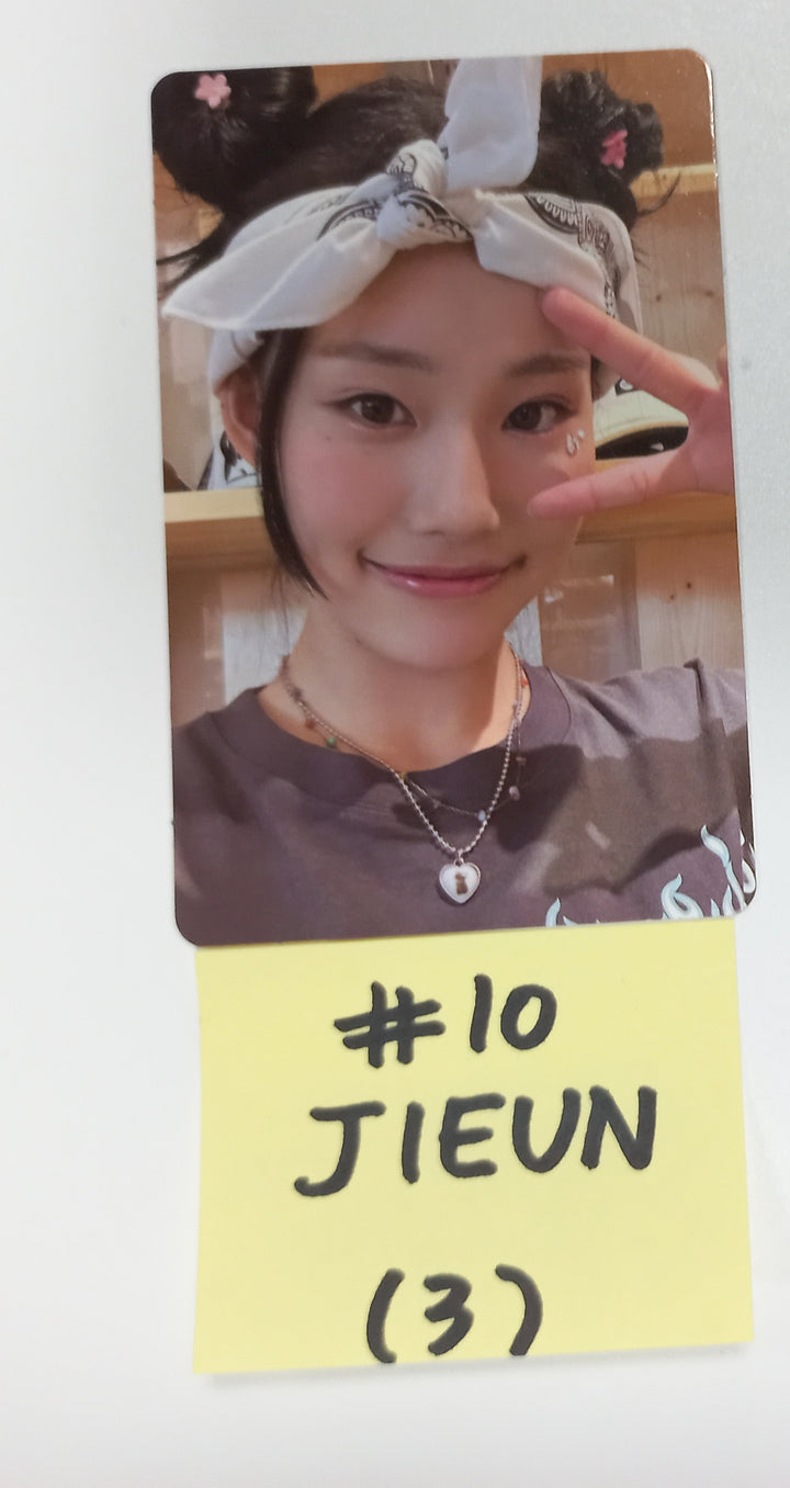 YOUNG POSSE "MACARONI CHEESE" - Official Photocard [23.10.20] - HALLYUSUPERSTORE