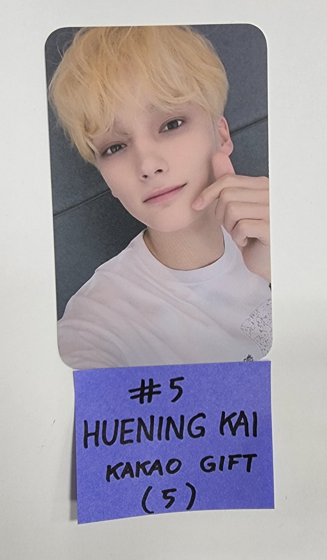 TXT "FREEFALL" - Kakao Gift Event Photocard [23.10.23] - HALLYUSUPERSTORE