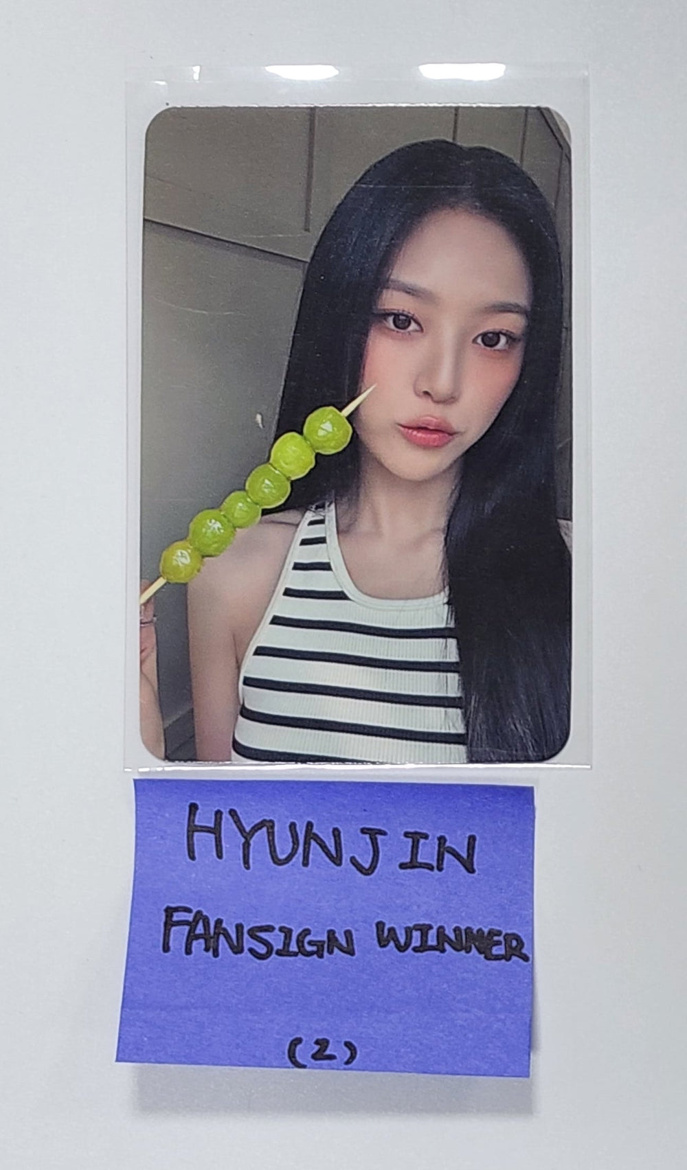 HYUNJIN (Of LOOSSEMBLE) "LOOSSEMBLE" - Fansign Event Winner Photocard [23.12.07] - HALLYUSUPERSTORE