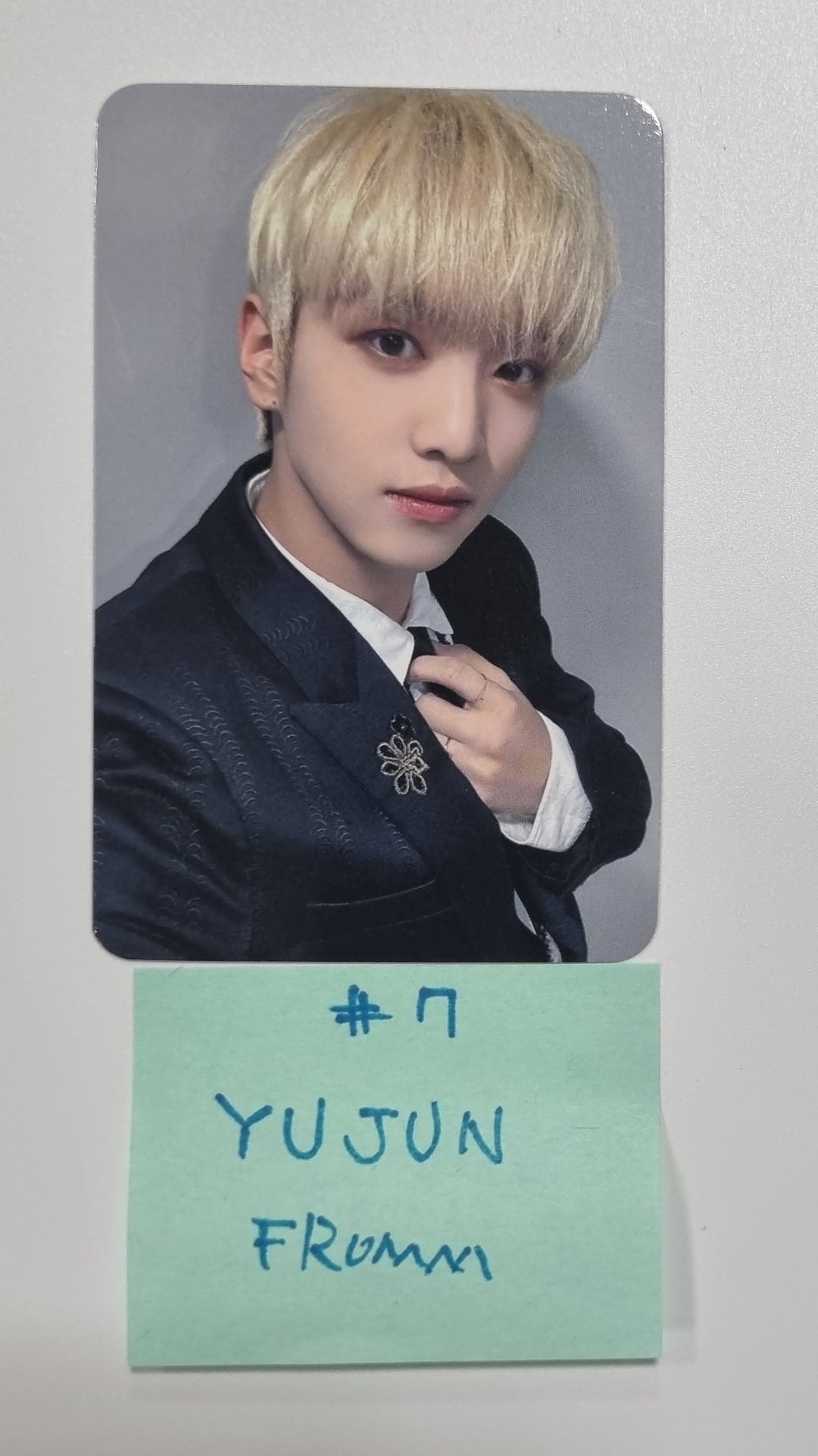 Xikers "HOUSE OF TRICKY : How to Play" - Fromm Store Event Photocard [23.10.24] - HALLYUSUPERSTORE