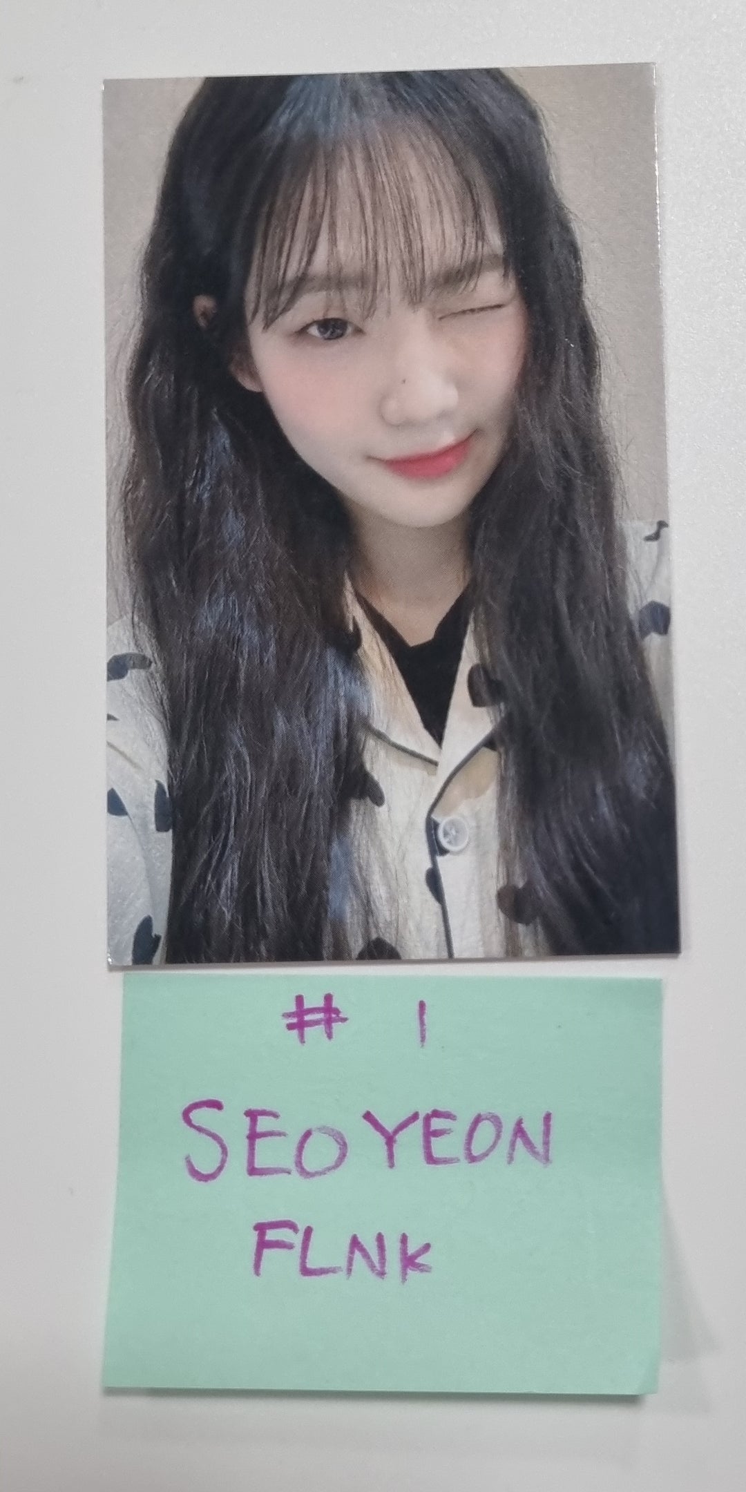 TripleS "LOVElution : MUHAN" - FLNK Event Photocard [23.10.24] - HALLYUSUPERSTORE