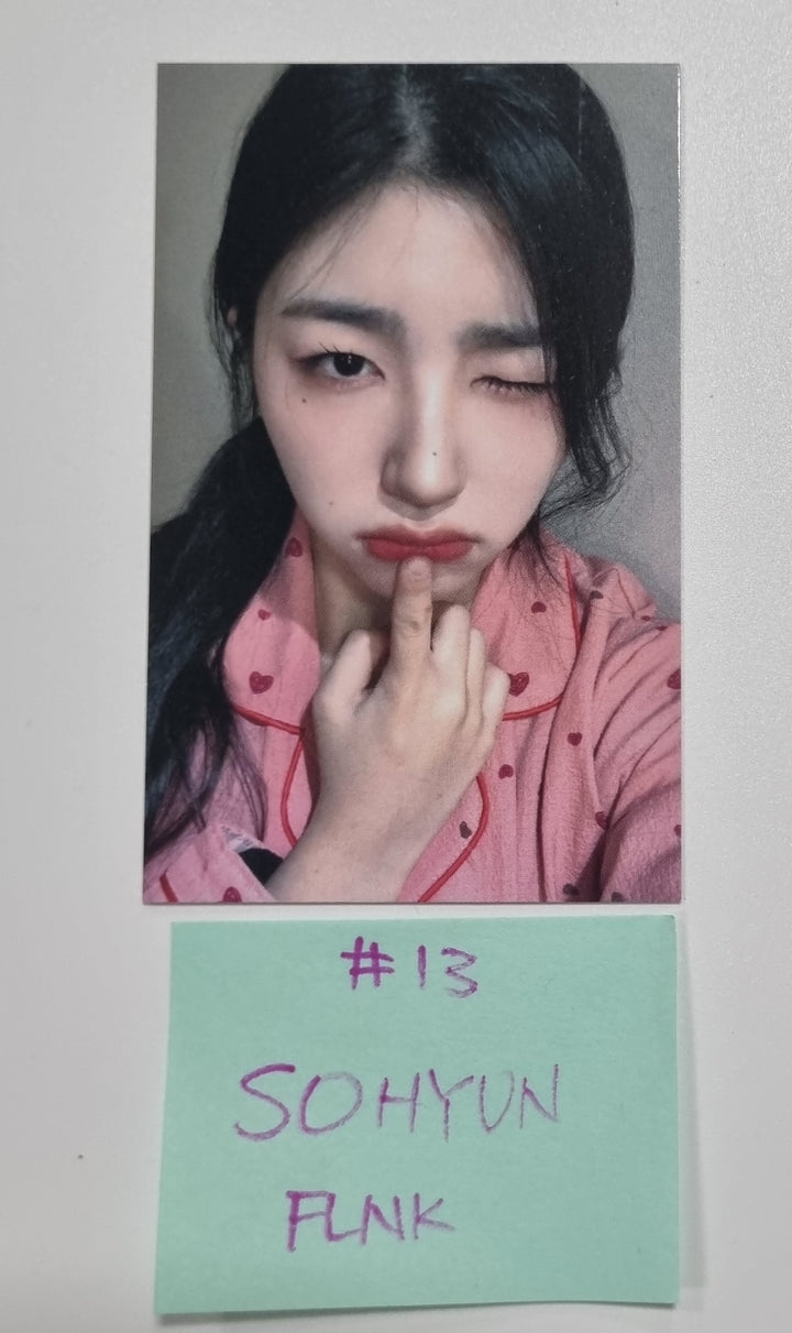 TripleS "LOVElution : MUHAN" - FLNK Event Photocard [23.10.24] - HALLYUSUPERSTORE
