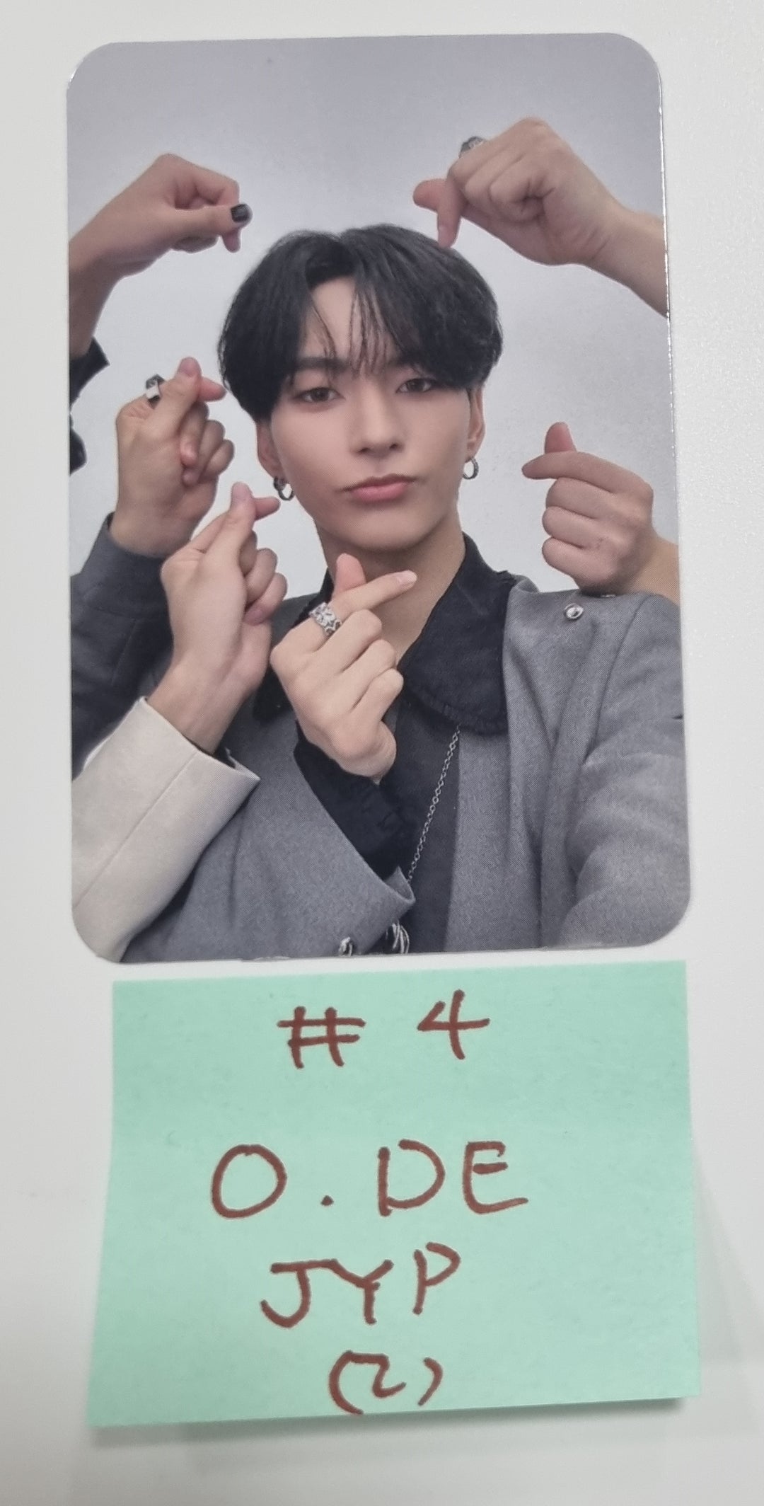 Xdinary Heroes "Livelock" - JYP Shop Event Photocard [23.10.24] - HALLYUSUPERSTORE