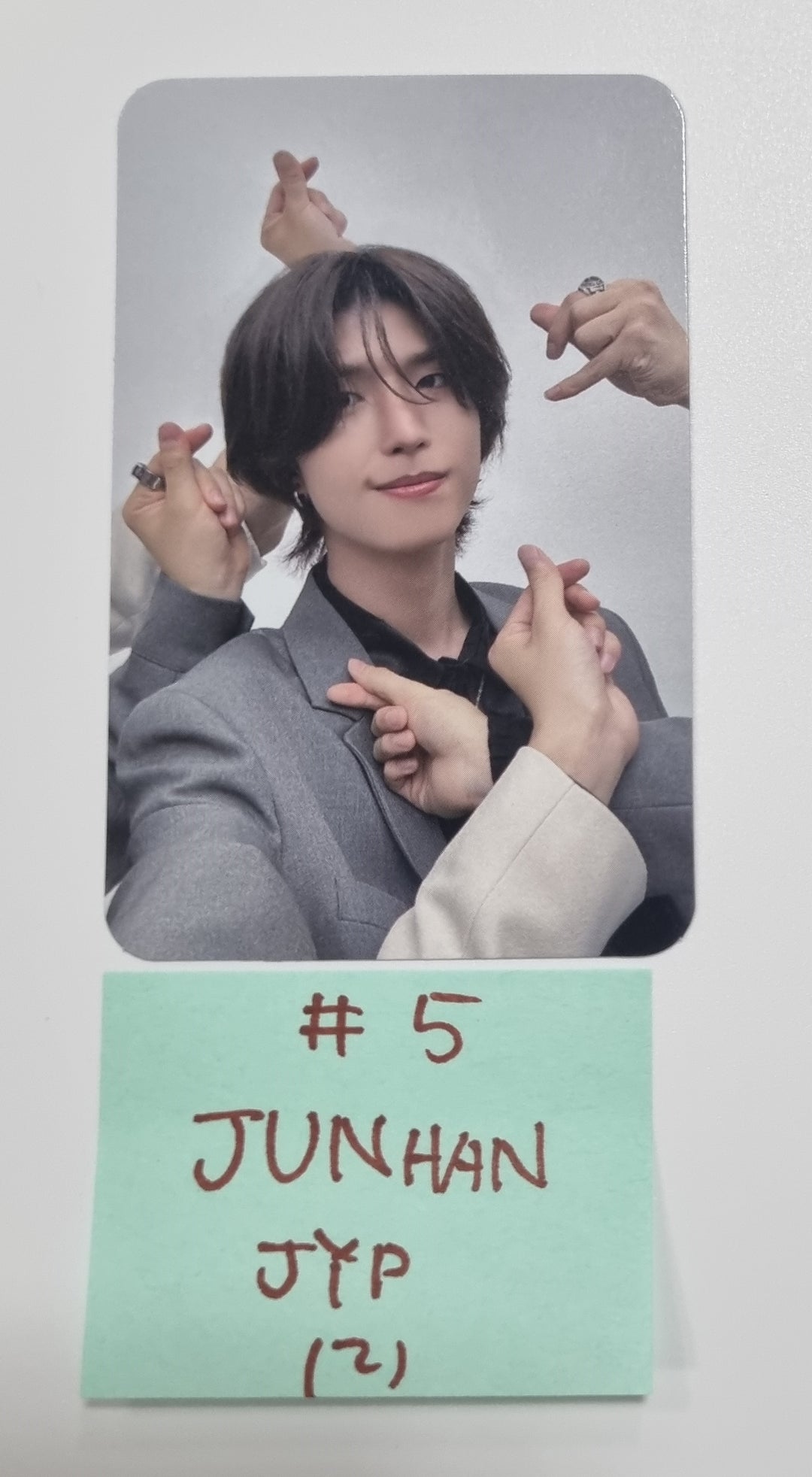 Xdinary Heroes "Livelock" - JYP Shop Event Photocard [23.10.24] - HALLYUSUPERSTORE