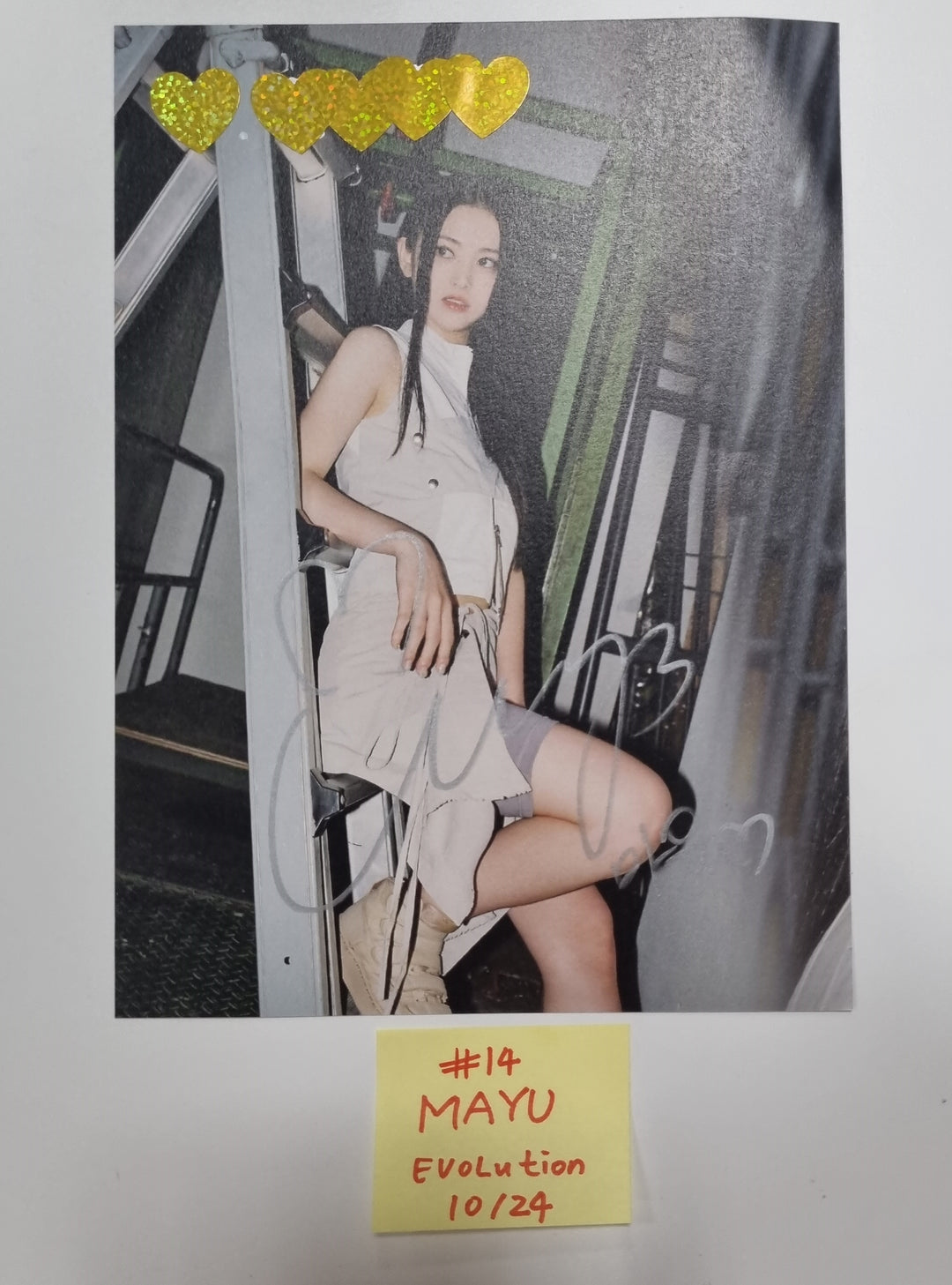 TripleS "EVOLution : Mujuk" - A Cut Page From Fansign Event Album [23.10.25] - HALLYUSUPERSTORE