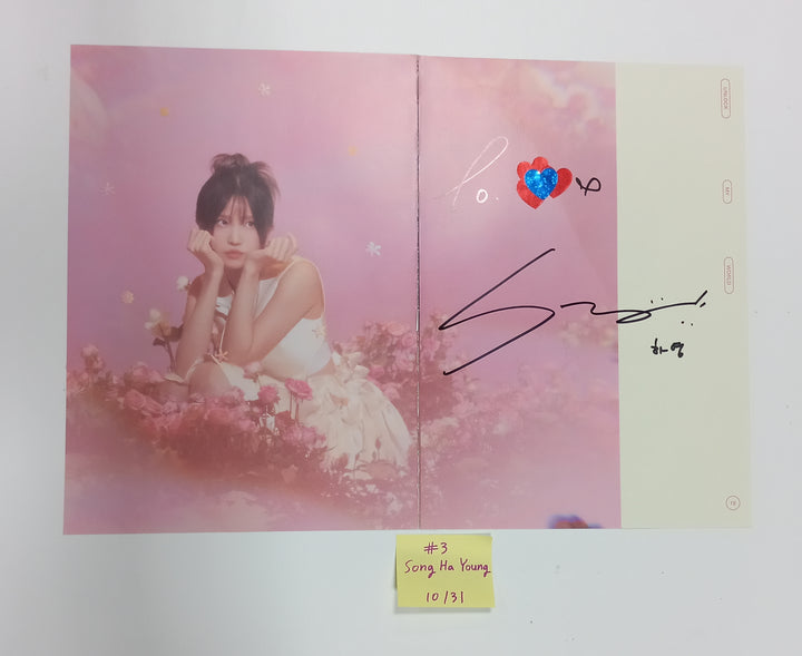 Fromis_9 "Unlock My World" - A Cut Page From Fansign Event Album [23.10.31] - HALLYUSUPERSTORE