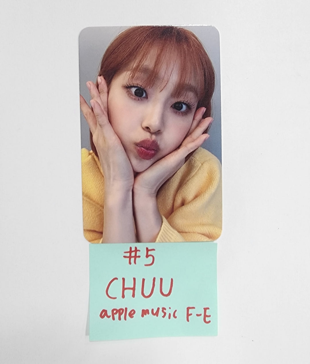 CHUU "Howl" - Apple Music Fansign Event Photocard [23.11.01] - HALLYUSUPERSTORE