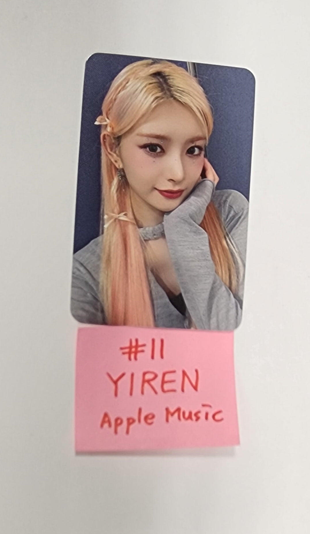 Everglow "ALL MY GIRLS" - Apple Music Fansign Event Photocard Round 3 [23.11.02] - HALLYUSUPERSTORE
