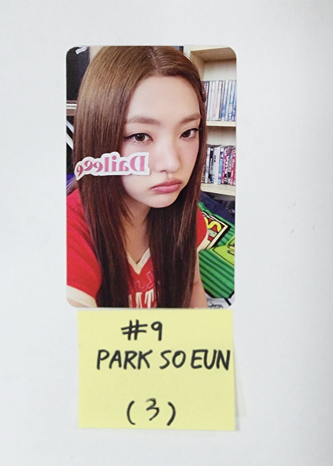 Weeekly 5th Mini "ColoRise" - Official Photocard (Lee Soojin, Monday, Park Soeun) [Updated 24.1.9] [23.11.02] - HALLYUSUPERSTORE