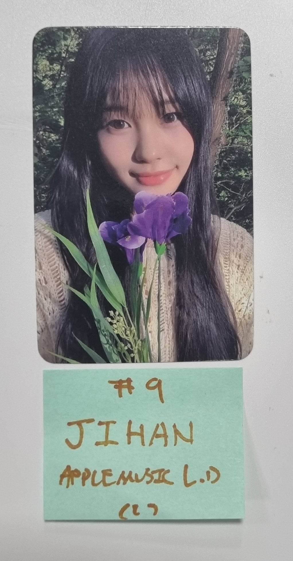 Weeekly "ColoRise" 5th Mini  - Apple Music Lucky Draw Event Photocard [23.11.03] - HALLYUSUPERSTORE