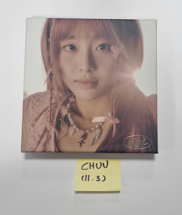 Chuu "Howl" - Hand Autographed(Signed) Album [23.11.03] - HALLYUSUPERSTORE