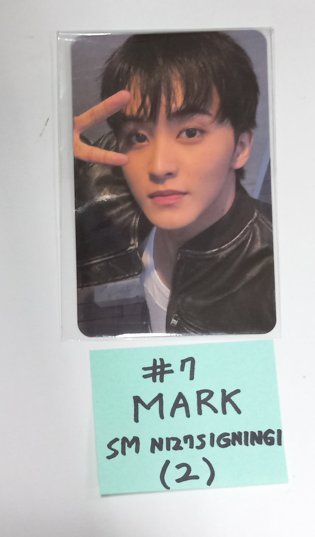 NCT 127 "Fact Check" - SM Town Album Signing Event Photocard [23.11.03] - HALLYUSUPERSTORE