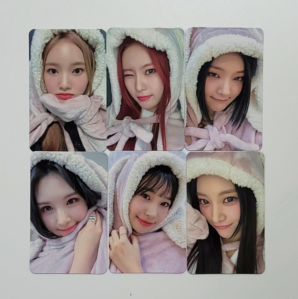 Weeekly 5th Mini "ColoRise" - Mini Record Pre-Order Benefit Photocard [23.11.06] - HALLYUSUPERSTORE
