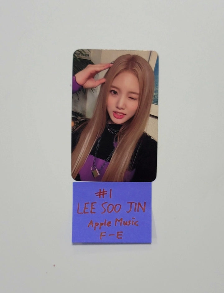 Weeekly 5th Mini "ColoRise" - Apple Music Fansign Event Photocard [23.11.06] - HALLYUSUPERSTORE