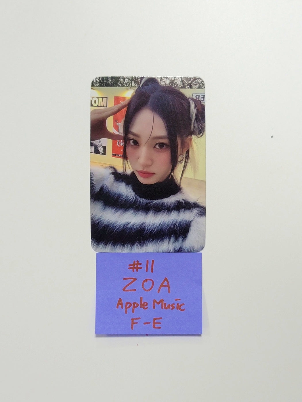Weeekly 5th Mini "ColoRise" - Apple Music Fansign Event Photocard [23.11.06] - HALLYUSUPERSTORE