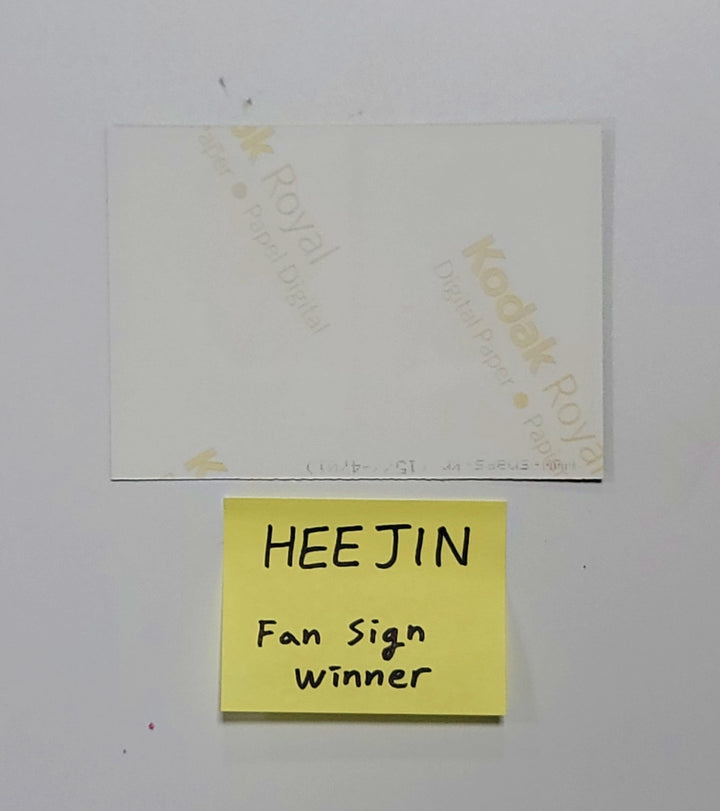 HeeJin 1st Mini "K" - Fansign Event Winner 2-Cut Photo [23.11.06] - HALLYUSUPERSTORE
