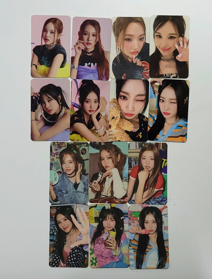 Weeekly 5th Mini "ColoRise" - Official Photocard [Platform Ver.] [Updated] [23.11.06] - HALLYUSUPERSTORE
