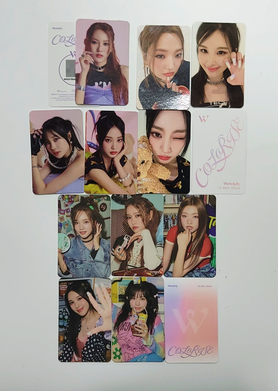 Weeekly 5th Mini "ColoRise" - Official Photocard [Platform Ver.] [Updated] [23.11.06] - HALLYUSUPERSTORE