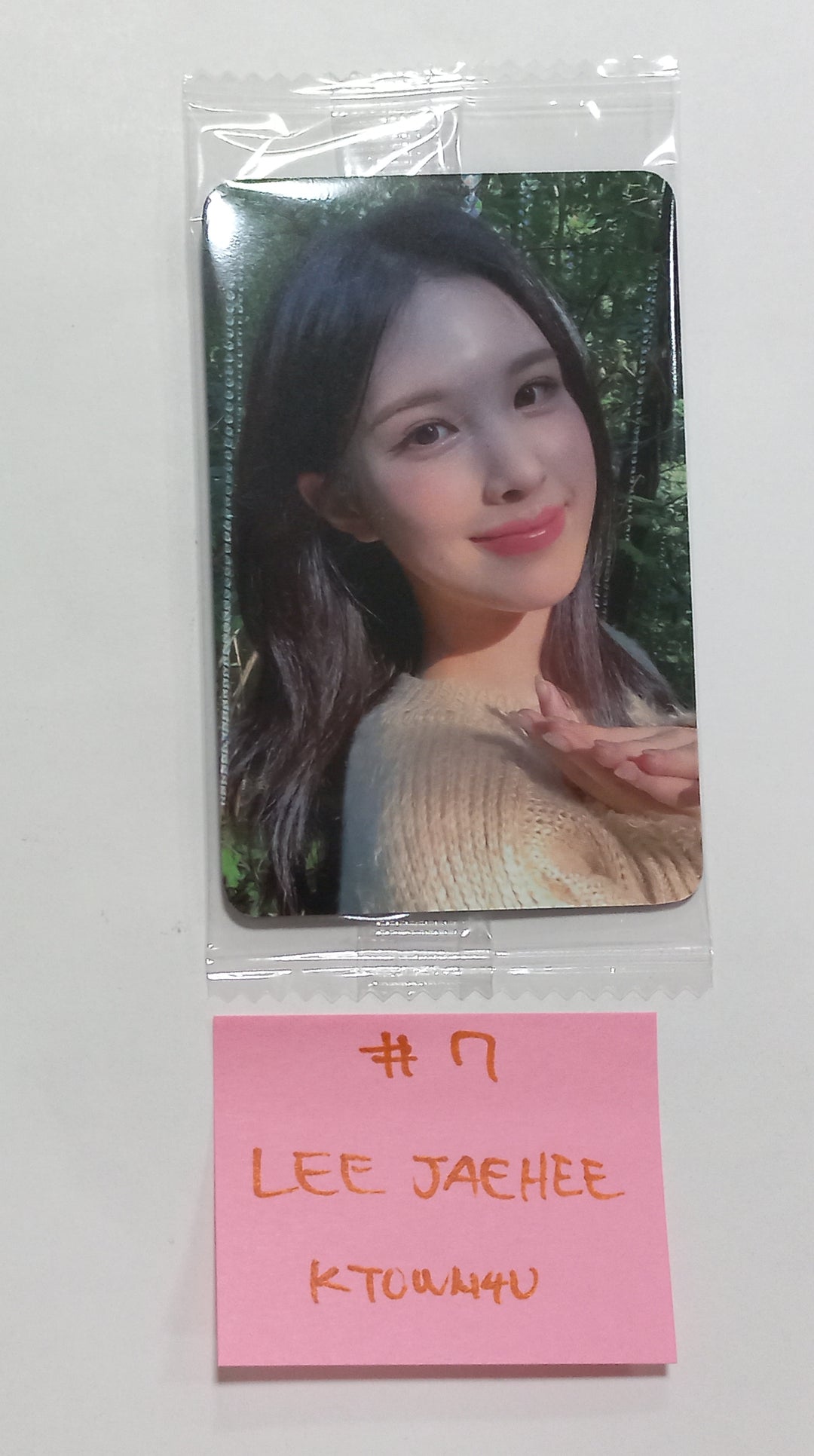 Weeekly "ColoRise" 5th Mini - Ktown4U Fansign Event Photocard [23.11.08] - HALLYUSUPERSTORE