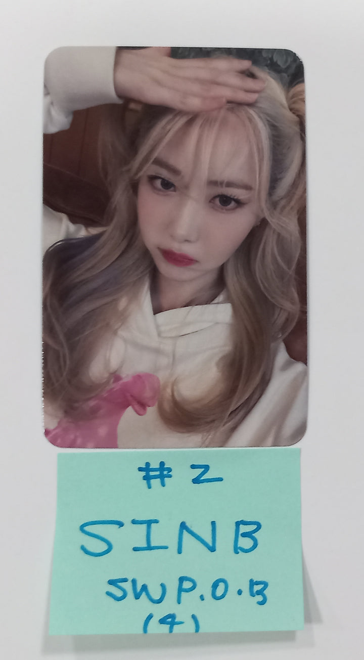 VIVIZ "VERSUS" - Soundwave Pre-Order Benefit Photocard [23.11.09] - HALLYUSUPERSTORE