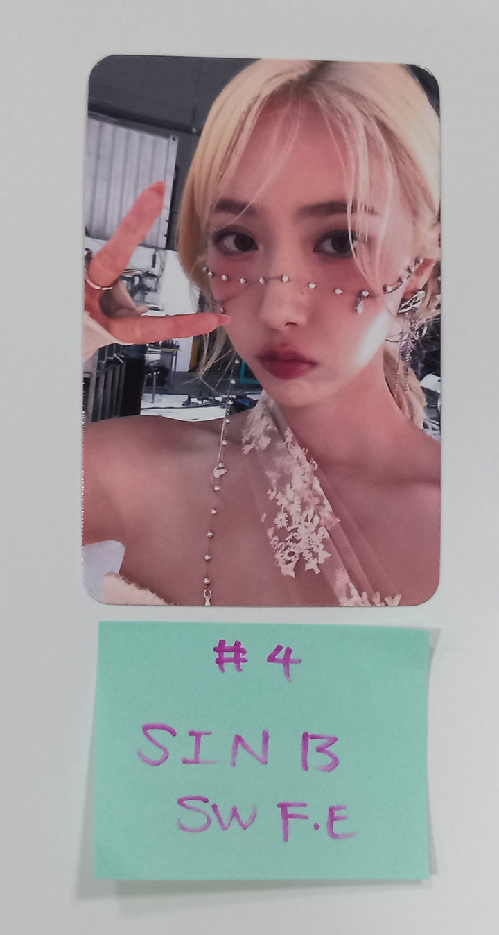 VIVIZ "VERSUS" - Soundwave Fansign Event Photocard [23.11.09] - HALLYUSUPERSTORE