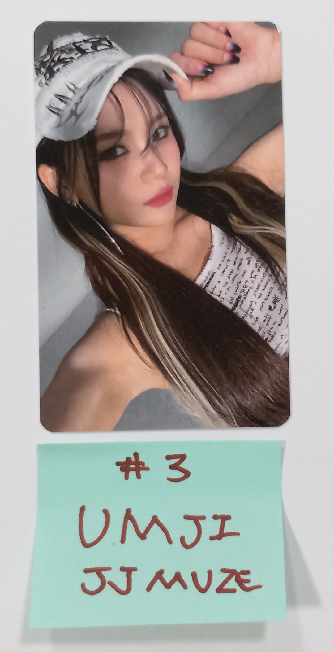 VIVIZ "VERSUS" - JJ Muze Fansign Event Photocard [PLVE Ver] [23.11.09] - HALLYUSUPERSTORE