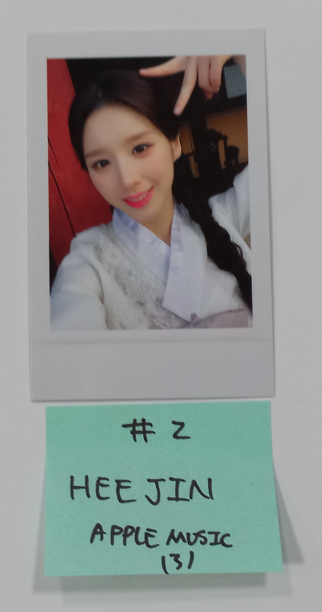 HeeJin "K" - Apple Music Fansign Event Polaroid Type Photocard [23.11.09] - HALLYUSUPERSTORE