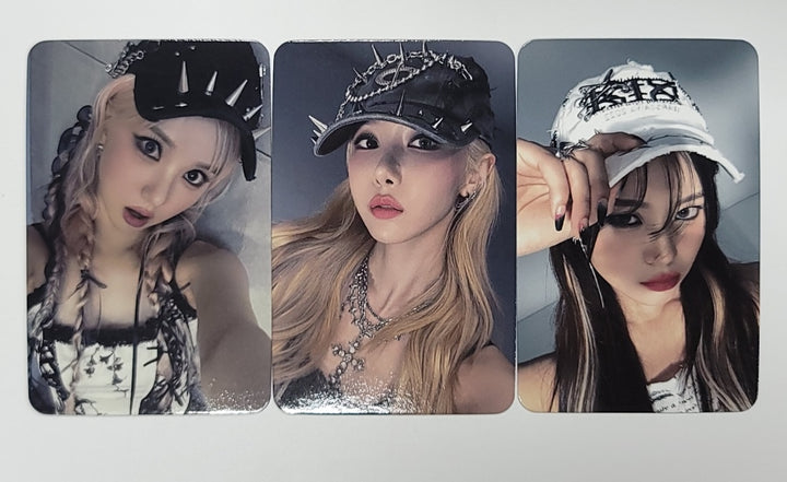 VIVIZ "VERSUS" - Daily Duck Fansign Event Photocard [23.11.10] - HALLYUSUPERSTORE