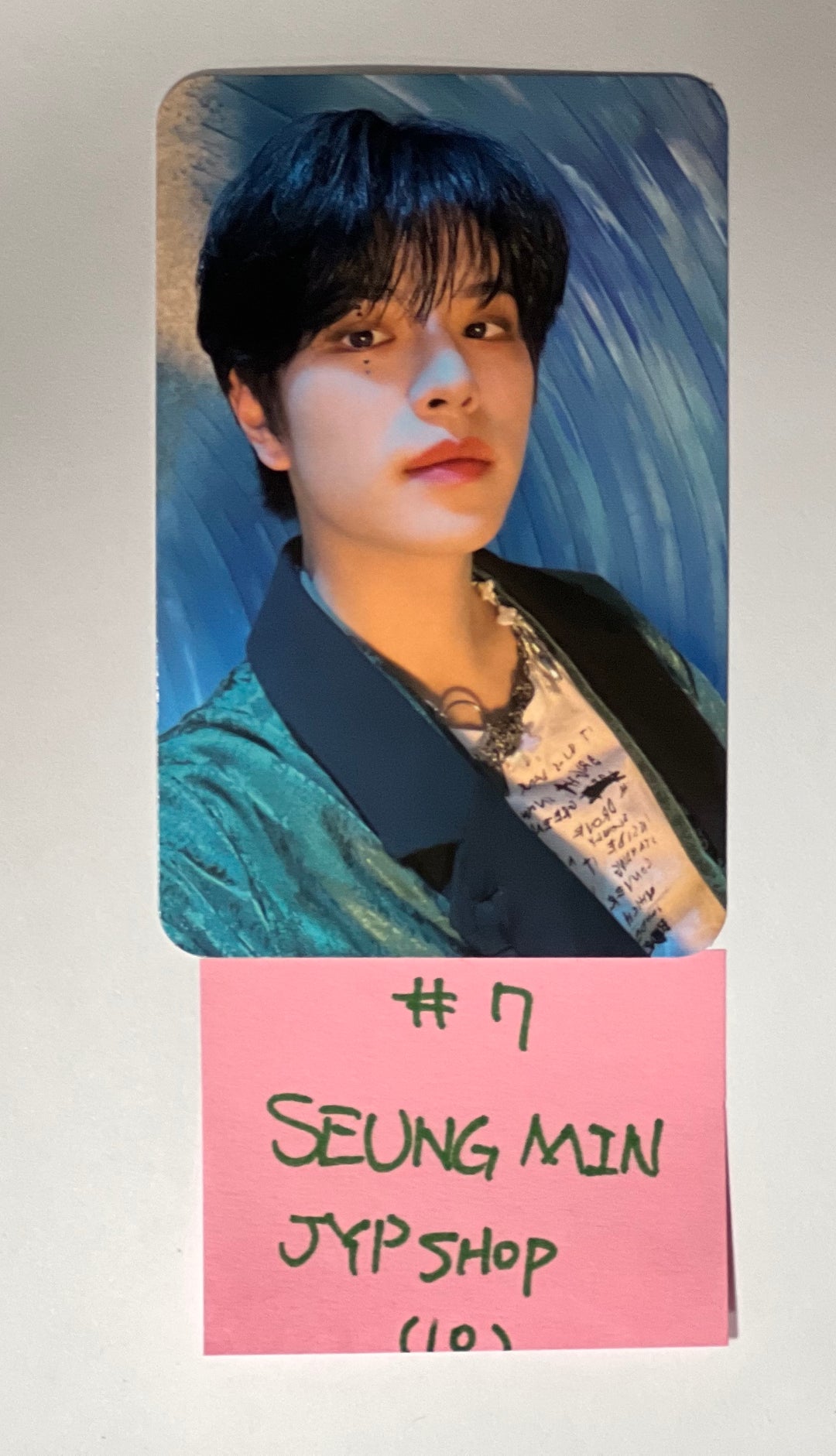 Stray Kids "樂-Star" - JYP Shop Pre-Order Benefit Photocard [Restocked] [23.11.13] - HALLYUSUPERSTORE