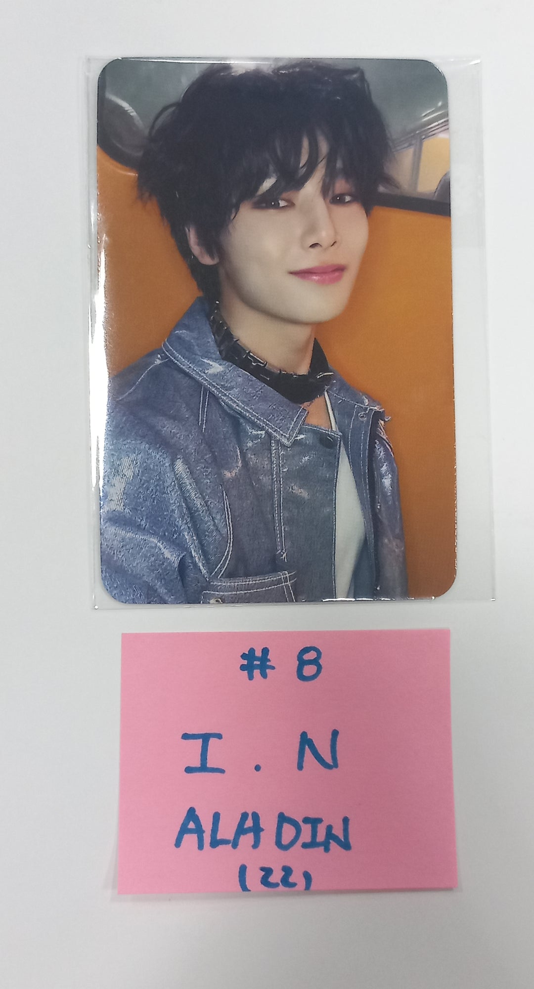 Stray Kids "樂-Star" - Aladin Pre-Order Benefit Photocard [23.11.13] - HALLYUSUPERSTORE