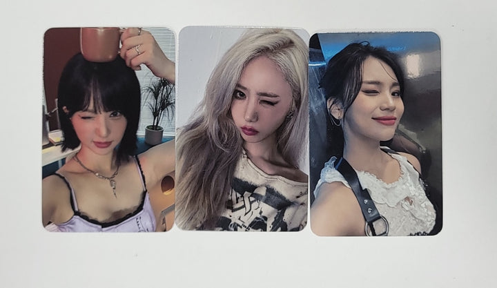 VIVIZ "VERSUS" - Daily Duck Fansign Event Photocard Round 2 [23.11.15] - HALLYUSUPERSTORE