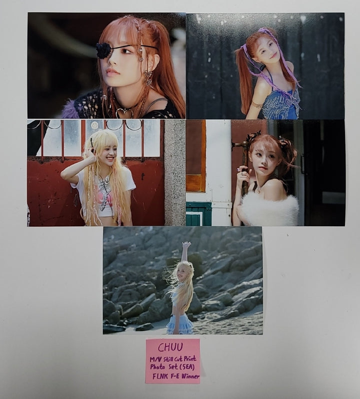 CHUU "Howl" - M/V Still Cut Print Photo Set (5EA) [23.11.15] - HALLYUSUPERSTORE