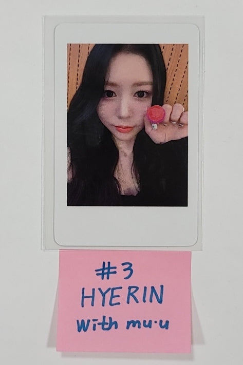 TripleS "LOVElution : MUHAN" - Withmuu Fansign Event Polaroid Type Photocard [QR Ver] [23.11.15] - HALLYUSUPERSTORE