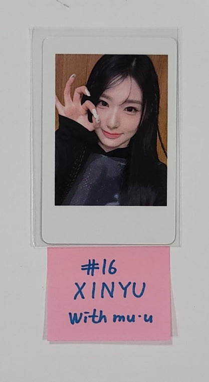 TripleS "LOVElution : MUHAN" - Withmuu Fansign Event Polaroid Type Photocard [QR Ver] [23.11.15] - HALLYUSUPERSTORE