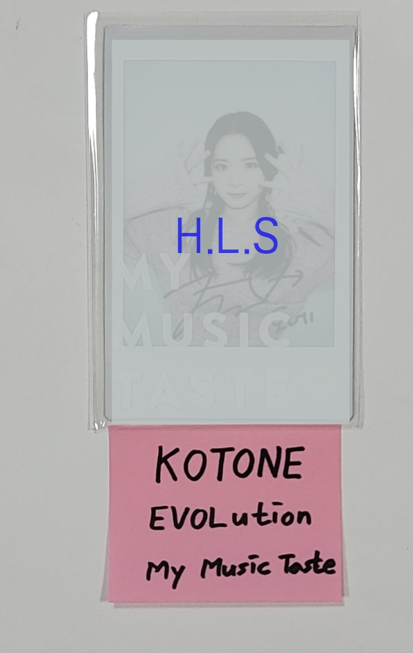 KOTONE (Of TripleS) "EVOLution : Mujuk" - Hand Autographed(Signed) Polaroid [23.11.15] - HALLYUSUPERSTORE