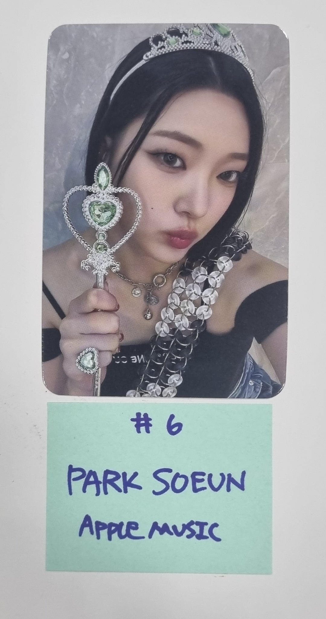 Weeekly 5th Mini "ColoRise" - Apple Music Fansign Event Photocard Round 2 [23.11.16] - HALLYUSUPERSTORE