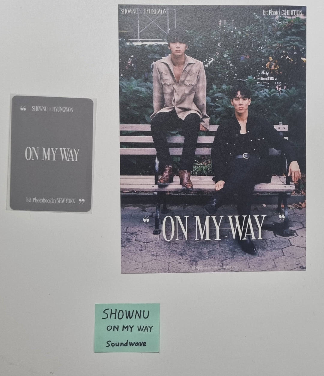 Shownu "ON MY WAY" - Hand Autographed(Signed) Photocard &amp; Paper [23.11.16] - HALLYUSUPERSTORE