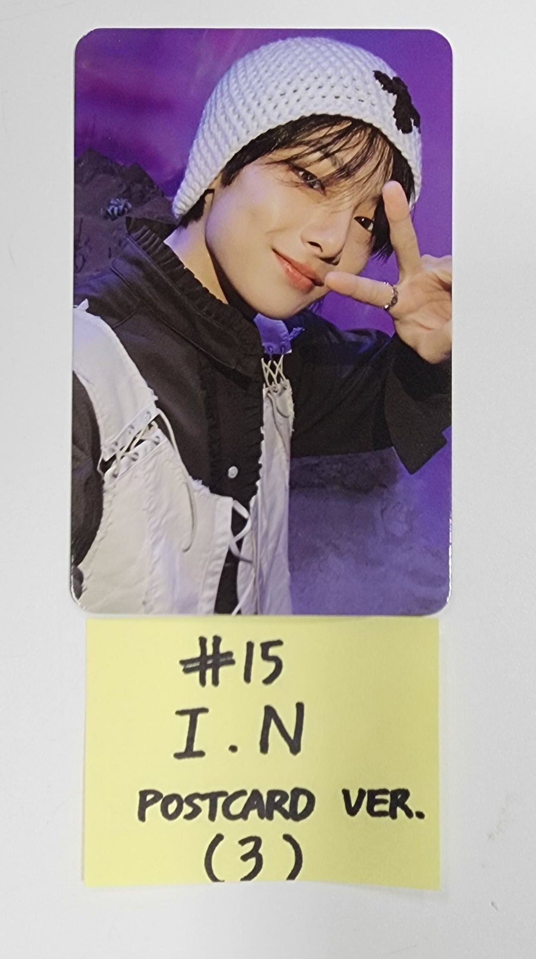 Stray Kids "樂-Star" - Official Photocard [POSTCARD VER.] [23.11.17] - HALLYUSUPERSTORE