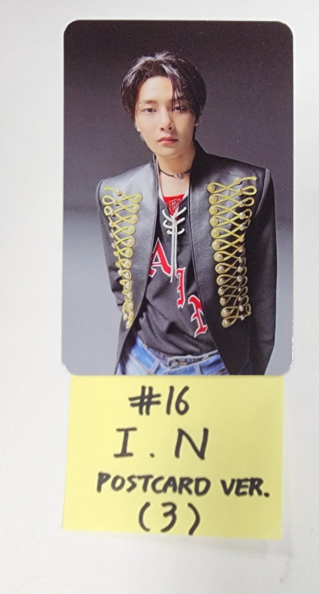 Stray Kids "樂-Star" - Official Photocard [POSTCARD VER.] [23.11.17] - HALLYUSUPERSTORE